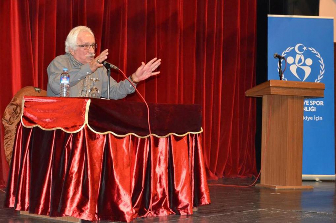 Öğrencilere kitap okumanın önemi anlatıldı Öğrencilere kitap okumanın önemi anlatıldı